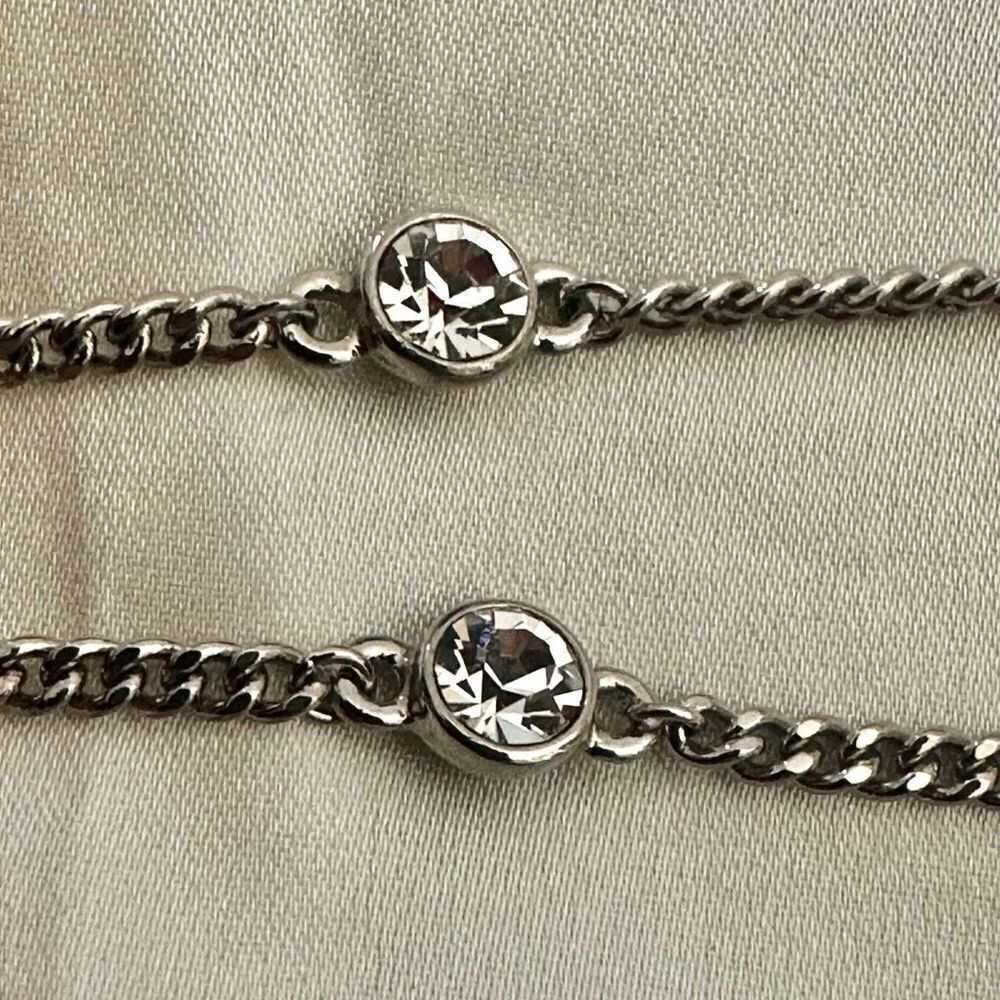 Givenchy rhinestone grey faux pearl pendant necklace - Picture 11 of 12
